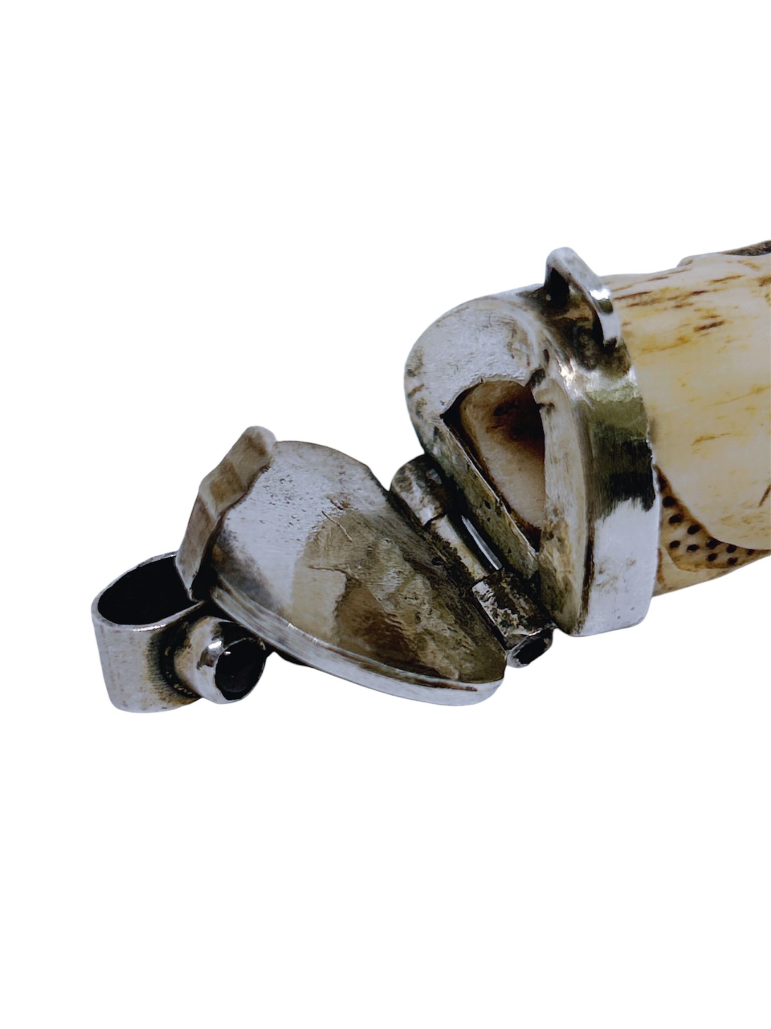 Skull & Jaguar Pendant - Image 7